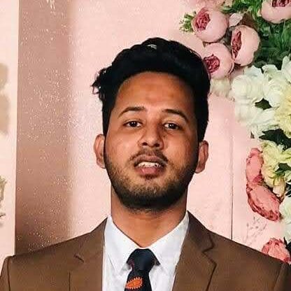 Gustavo, Kazi Shahrukh Omar